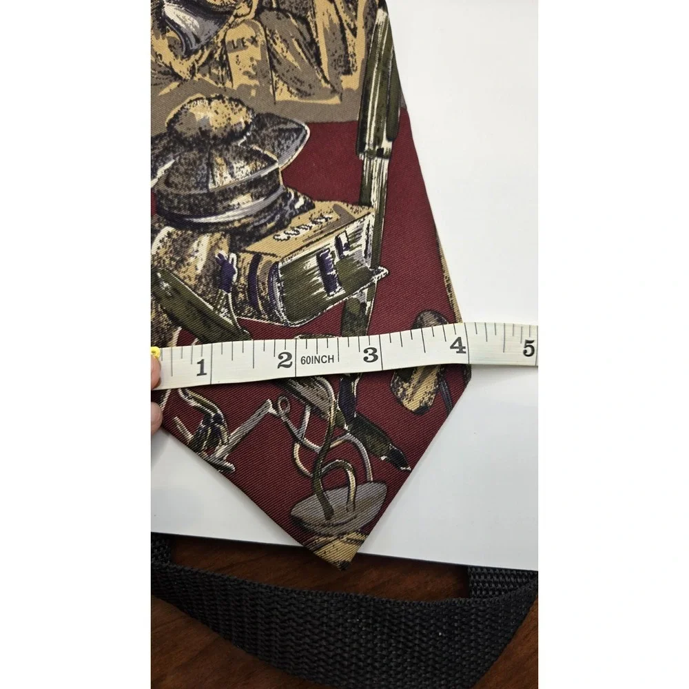 Metropolis Silk Novelty Tie Classical Art Books Scholar Mens Necktie